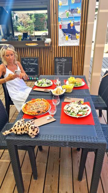 plats du restaurant du camping